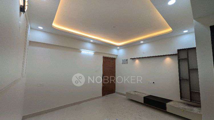 2 BHK Flat In Amrutha Platinum Towers for Rent  In Whitefield