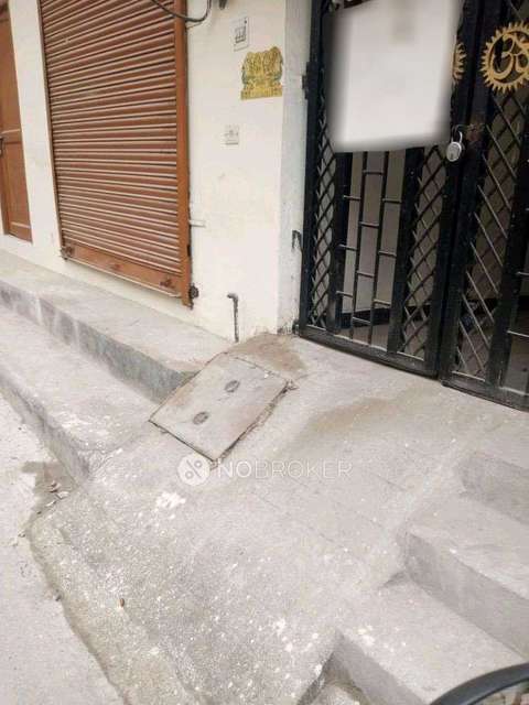 Shop in Sector 6, Gurgaon for Rent 