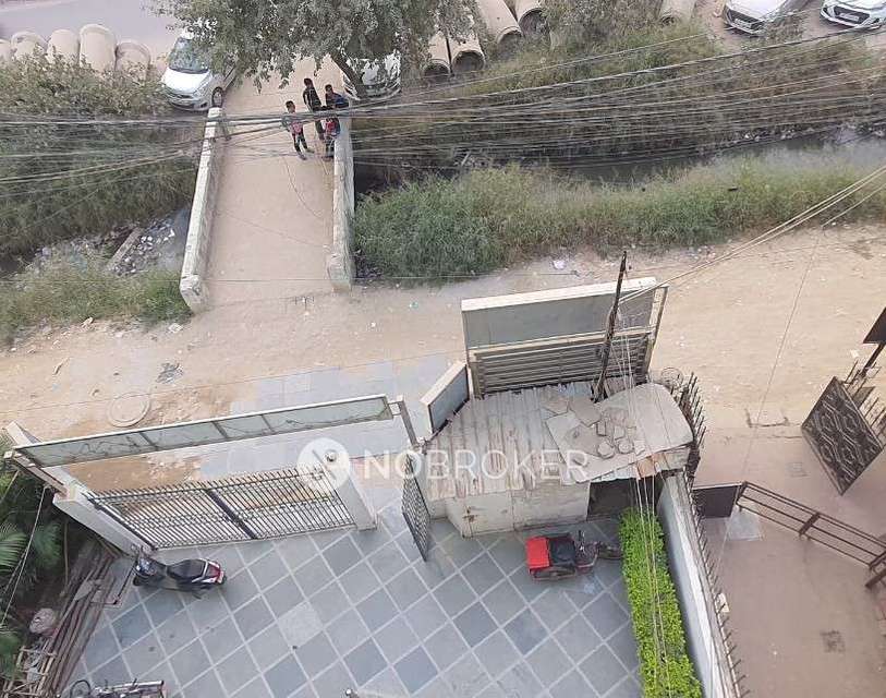 2 BHK Flat In Apartment for Rent  In Laxmi Nagar