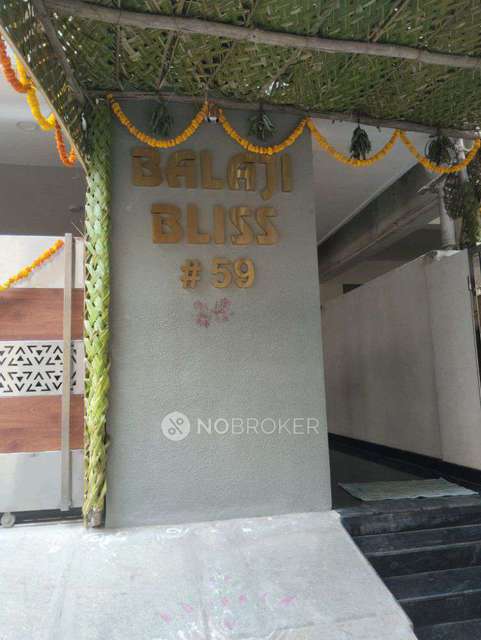 1 BHK Flat In Standalone Building  for Rent  In Whitefield