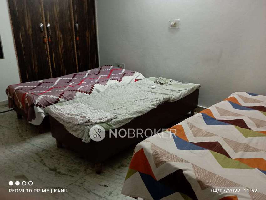 4+ BHK Flat In Standlaone Building For Sale  In Gtb Nagar