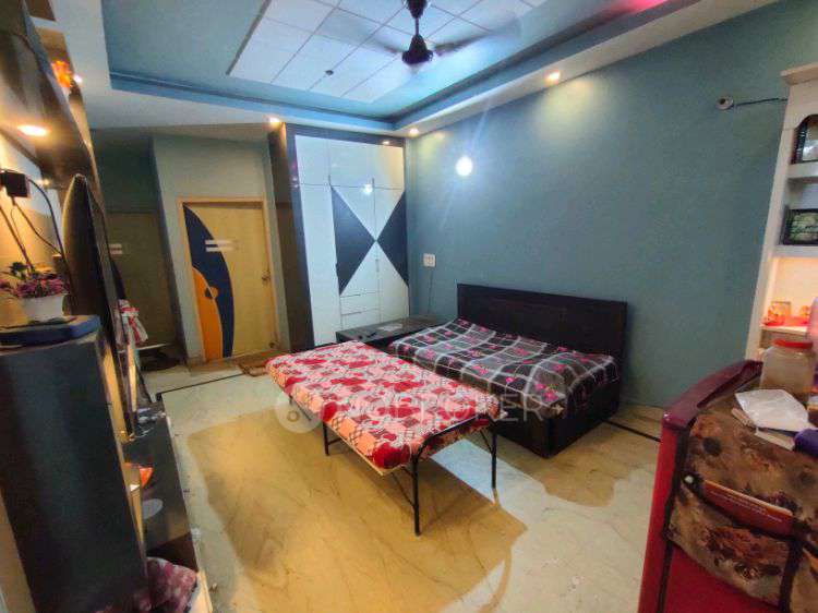 2 BHK Flat In Sb For Sale  In J3f8+55g, Block D, Ram Datt Enclave, Uttam Nagar, Delhi, 110059, India