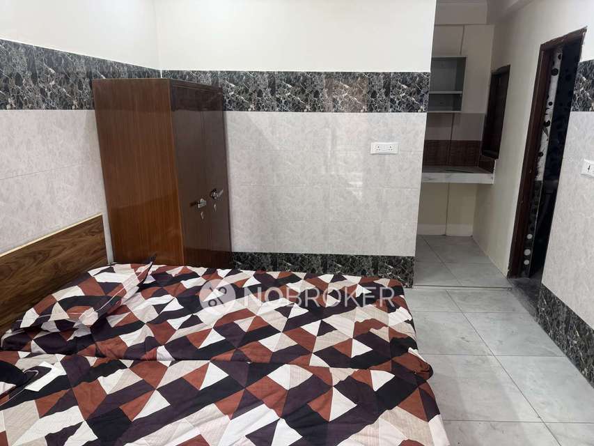 1 RK Flat In Apartment  for Rent  In Sector 128