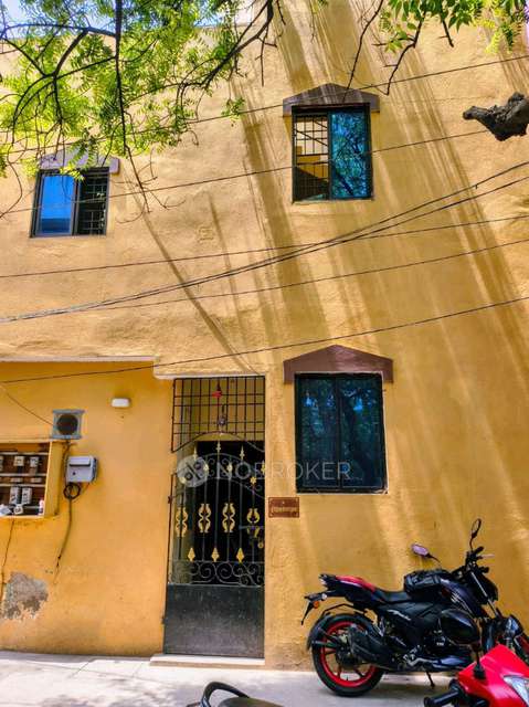 2 BHK House For Sale  In Salem Rr Biryani - Maduravoyal Branch