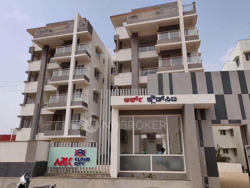 Single Room for Male In 3 BHK  In Ark Cloud City In Kadugodi