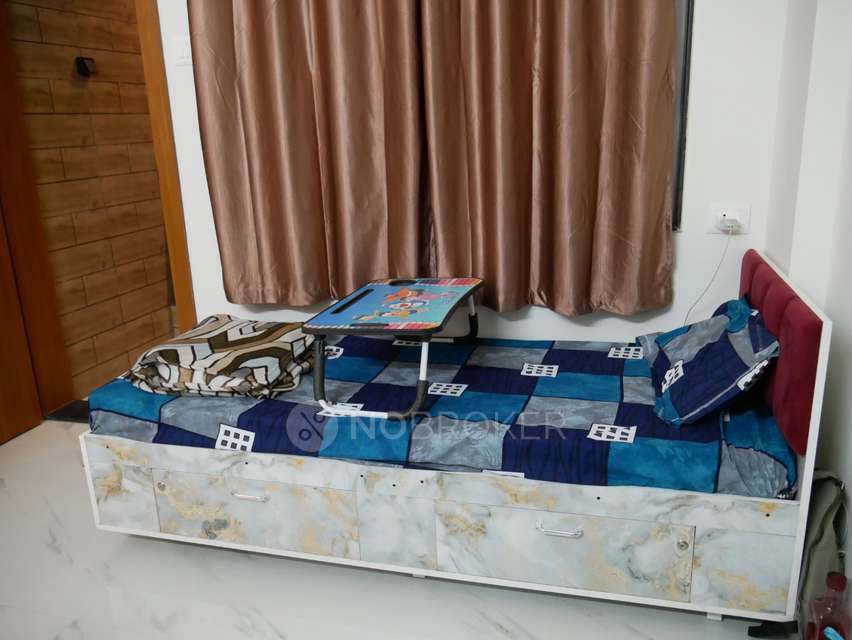 PG for Girls in Nanashree Fitness Club