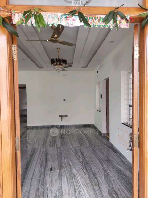 2 BHK House for Rent  In Kismatpur Road