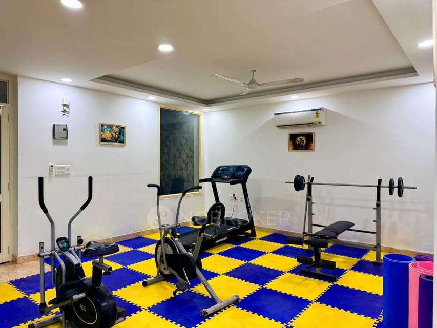 PG for Anyone in Sector 24 Dlf Phase 3 