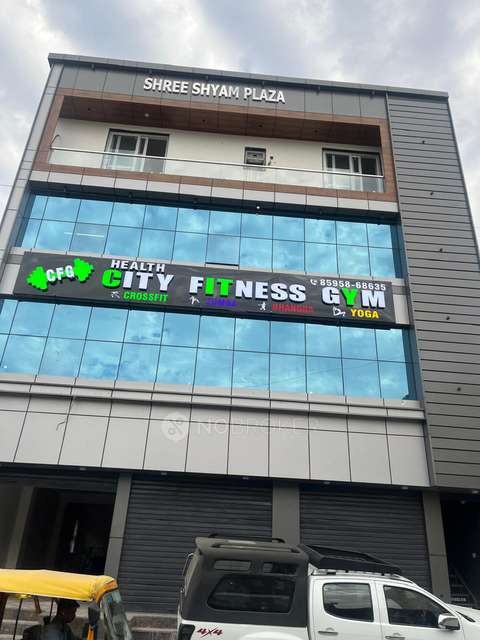 Shop in Sector 12, Gurgaon for Rent 