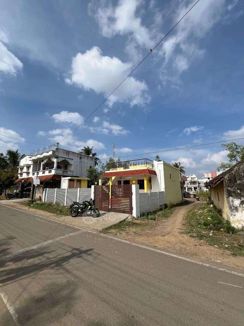 2 BHK House for Rent  In  Mambakkam