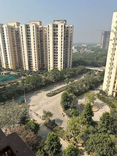 2 BHK Flat In Jaypee Kosmos for Rent  In Sector 134