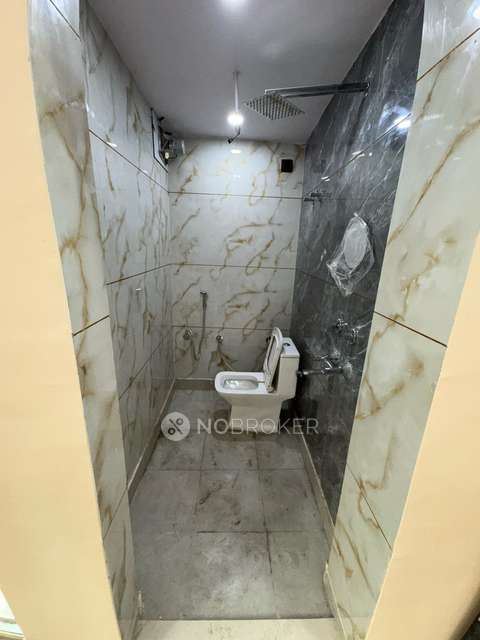 2 BHK Flat In A Block Sector 8 Dwarka For Sale  In Dwarka Sector 8 Metro Station