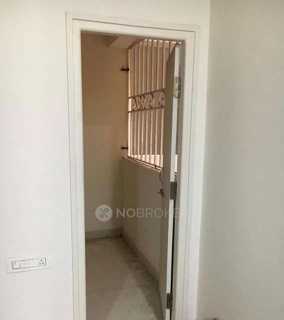 2 BHK Flat In Spa Sree Nilayam, Vasanth Nagar Colony For Sale  In Pragathi Nagar