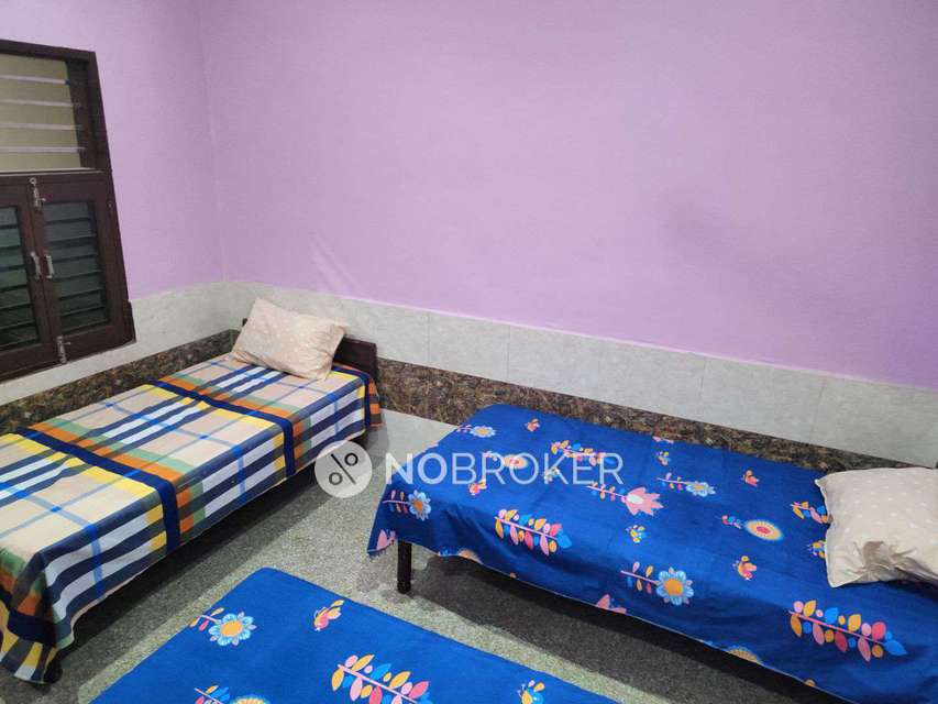 PG for Girls in Sector 95