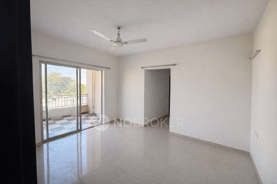 2 BHK Flat In Codename Hadapsar Homes for Rent  In Mantra Majestica Apartment