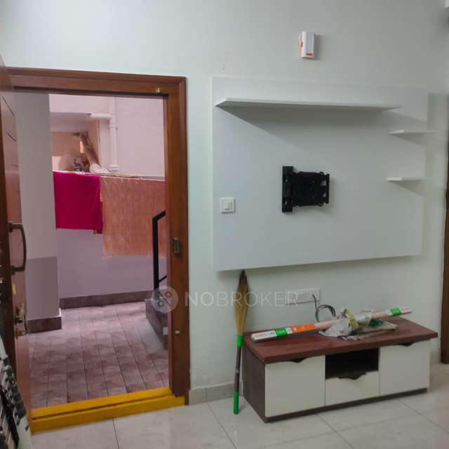 1 BHK Flat for Rent  In J. P. Nagar