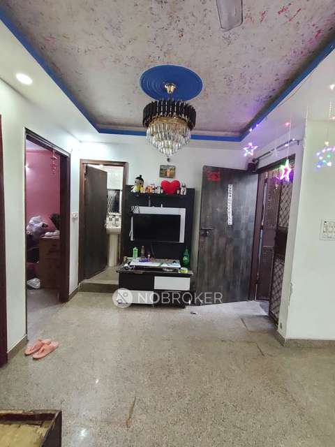 2 BHK Flat For Sale  In Paharganj