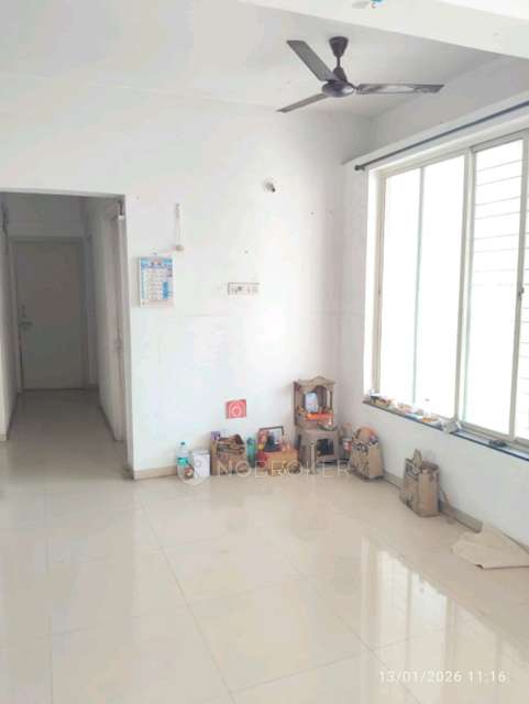 Shared Room for Female In 3 BHK  In Venkatesh Park In Sutarwadi, Pashan