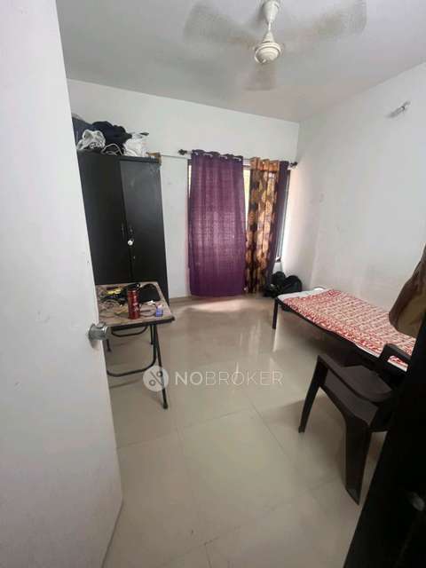 Single Room for Female In 3 BHK  In Venkatesh Imperia In Punawale