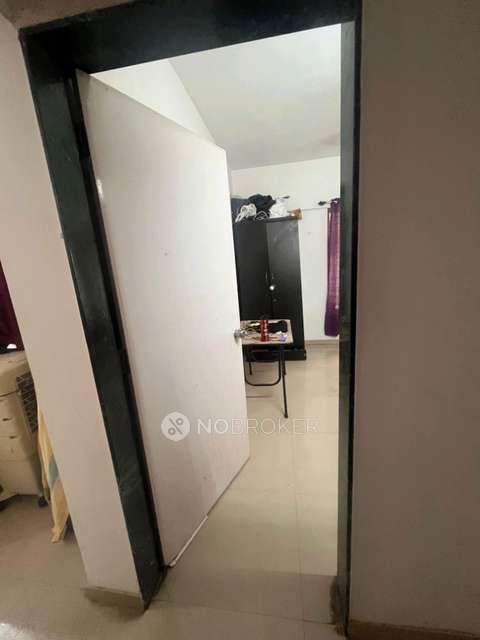 Single Room for Female In 3 BHK  In Venkatesh Imperia In Punawale