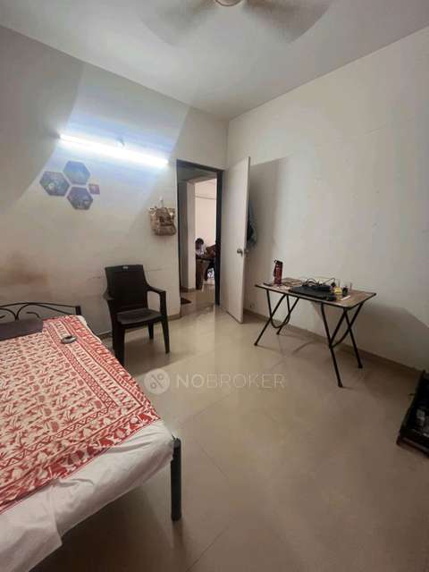 Single Room for Female In 3 BHK  In Venkatesh Imperia In Punawale