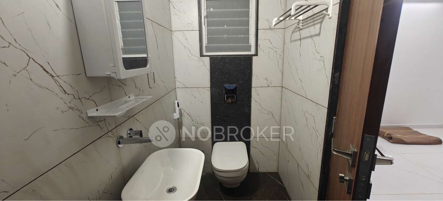 2 BHK Flat In Pawar Riseonic for Rent  In Magarpatta