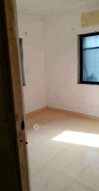 1 BHK Flat In Matruchaya Building Virar East For Sale  In Manvel Pada Road