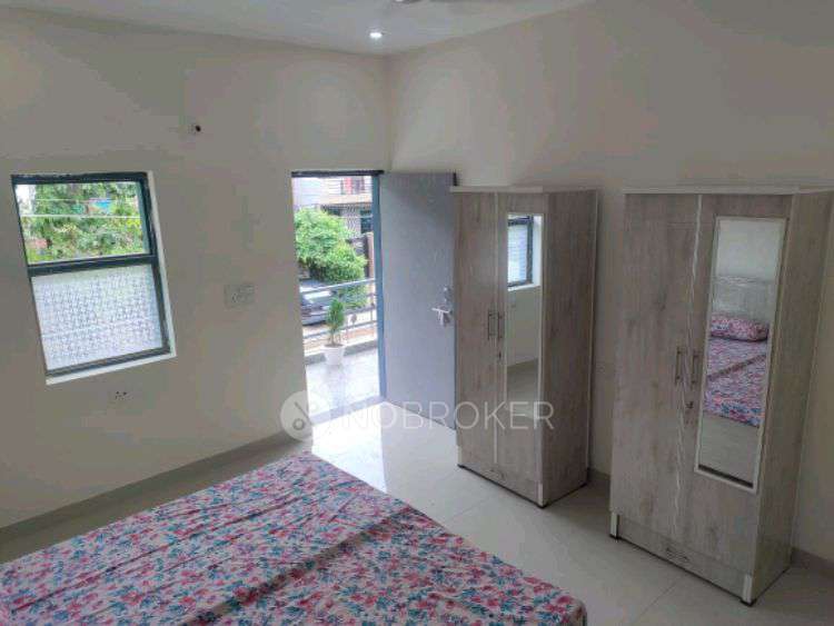 PG for Anyone in 1179, Sector 21a