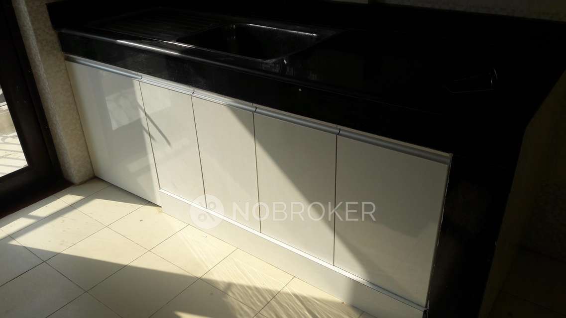 4+ BHK Flat In Awho Gurjinder Vihar, Chi Ii for Rent  In Chi Ii