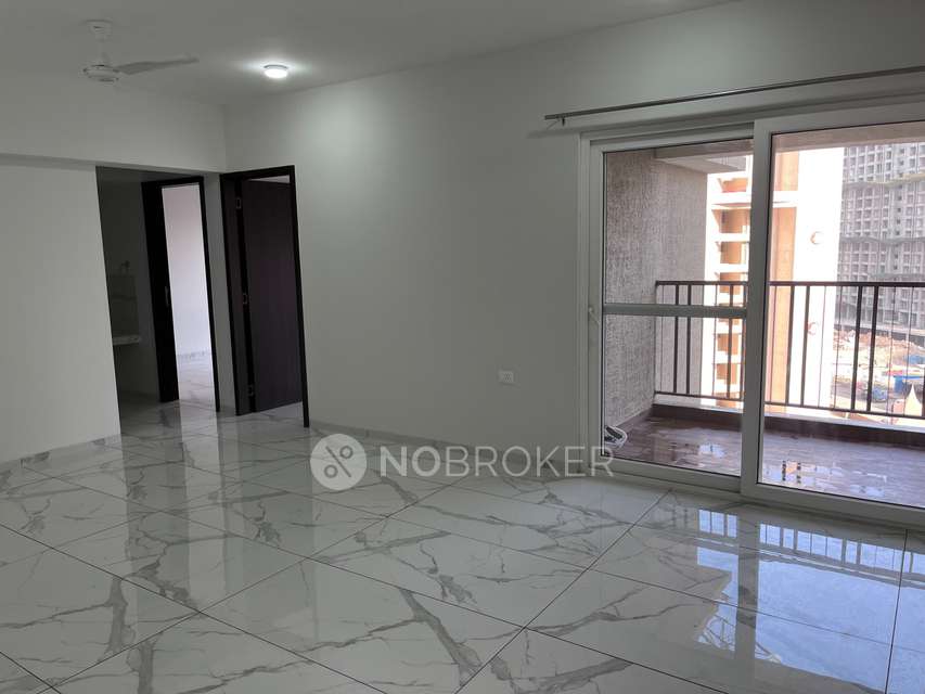 2 BHK Flat In Rahul Downtown for Rent  In Tathawade