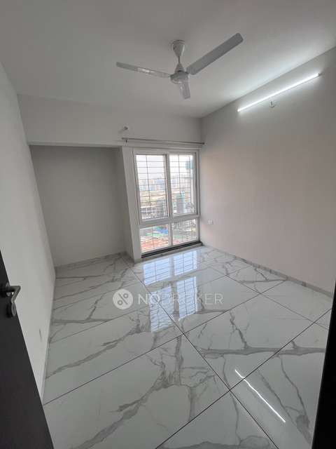 2 BHK Flat In Rahul Downtown for Rent  In Tathawade