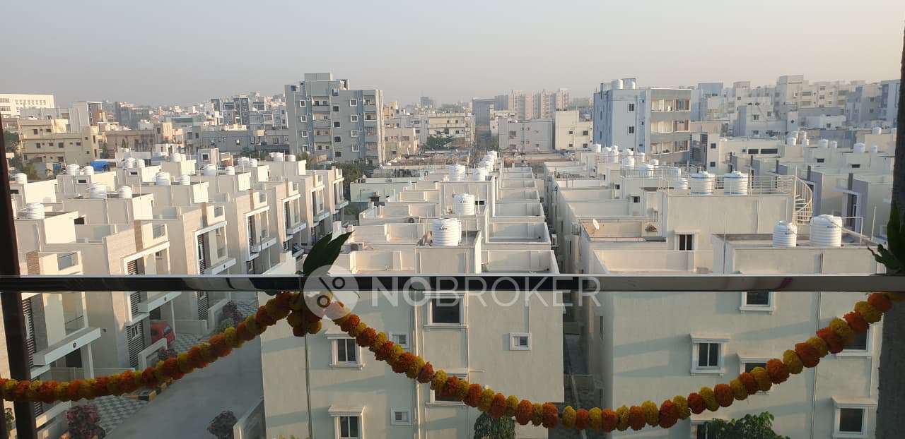 2 BHK Flat In Vr Elite Royal Legend, Ameenpur for Rent  In Ameenpur