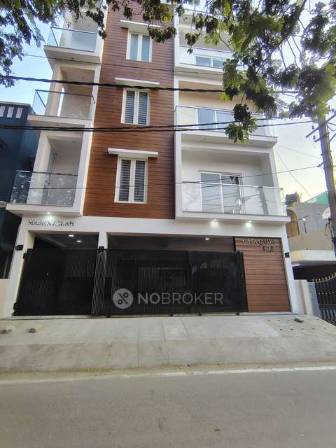 4+ BHK Flat For Sale  In Cooke Town