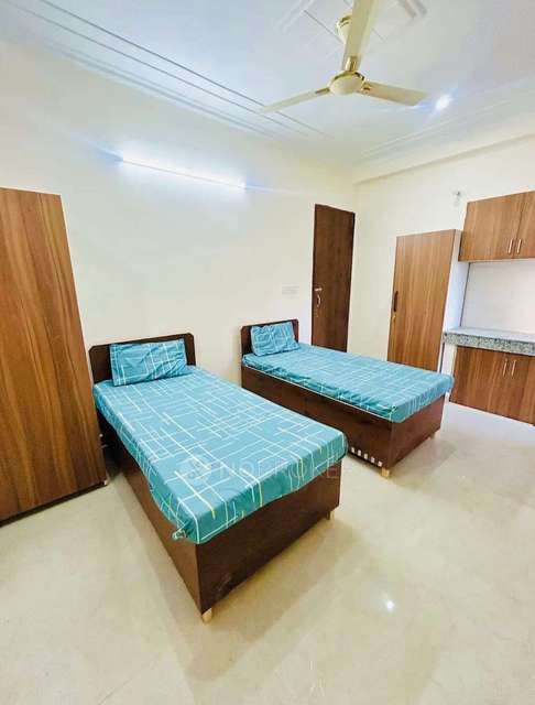 PG for Anyone in Palam Vihar Extension