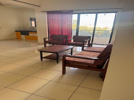 2 BHK Flat In Kumar Paradise, Magarpatta for Rent  In Magarpatta