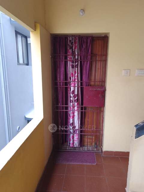 2 BHK Flat In Aks Brindavan For Sale In Kolathur