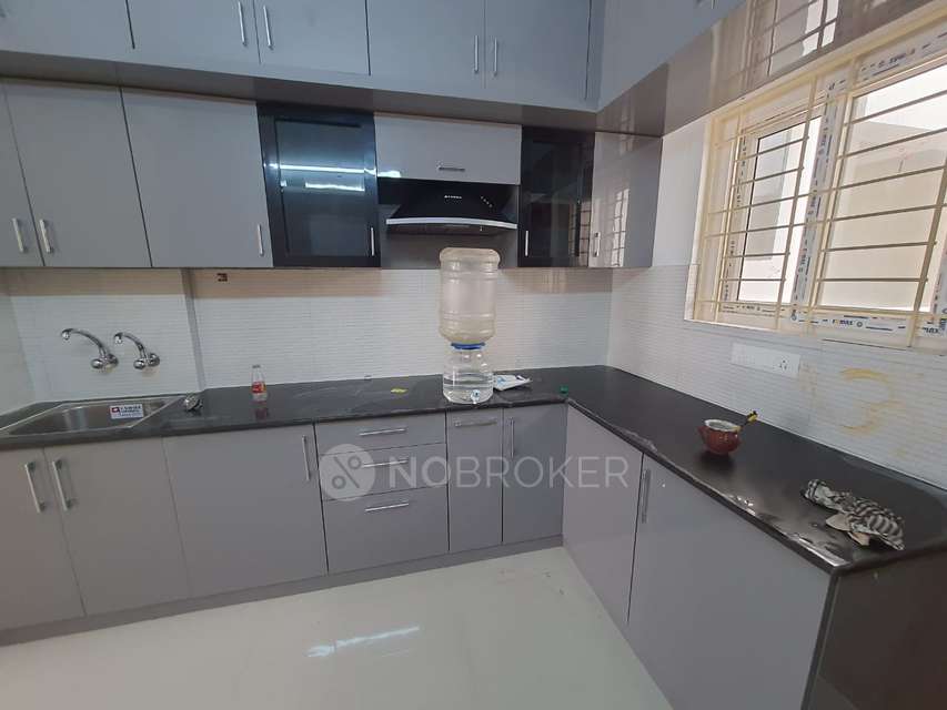 2 BHK Flat In Sri Balaji White Woods for Rent  In K R Puram