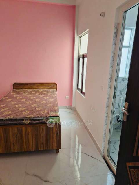 PG for Boys in Sector 20