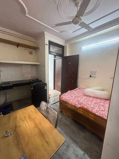 1 RK House for Rent  In Munirka