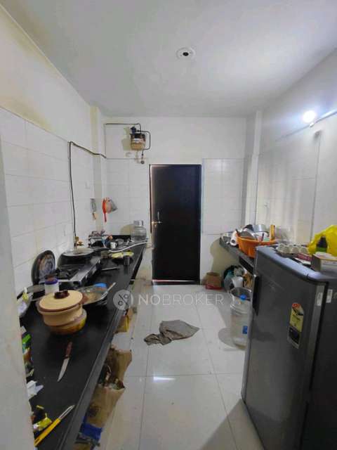 Single Room for Male In 3 BHK  In Parkwayz Society Datta Mandir Road In Parkwayz