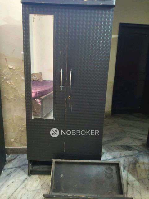 PG for Girls in Laxmi Nagar, Block F, 