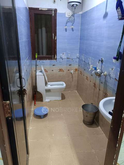 1 BHK Flat In Gokul Apartment For Sale  In Sector 105