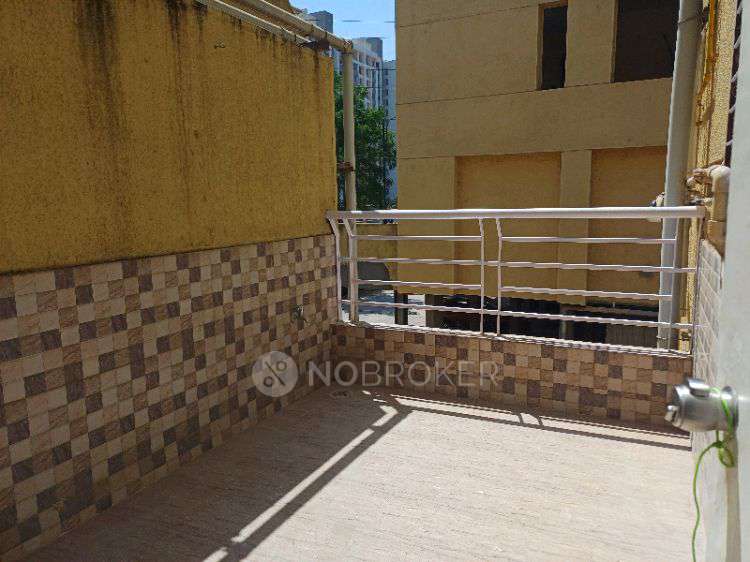 2 BHK Flat In Royal Star Star Vie for Rent  In Moshi