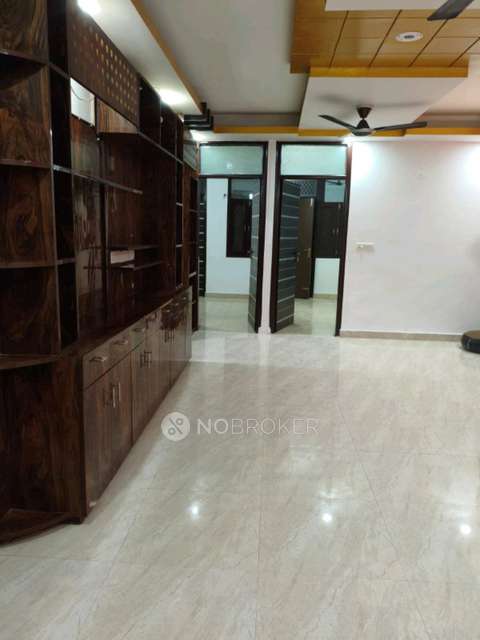 3 BHK Flat In Advocate Compound For Sale  In Advocate Compound