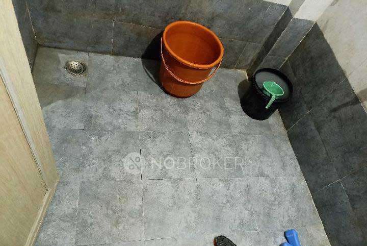 Single Room for Male In 1 BHK  In Laxmi Nivas More Colony Yashodeep Chauk In 13541, Navbharat Society, Giridhar Nagar, Warje, Pune, Maharashtra 411058, India