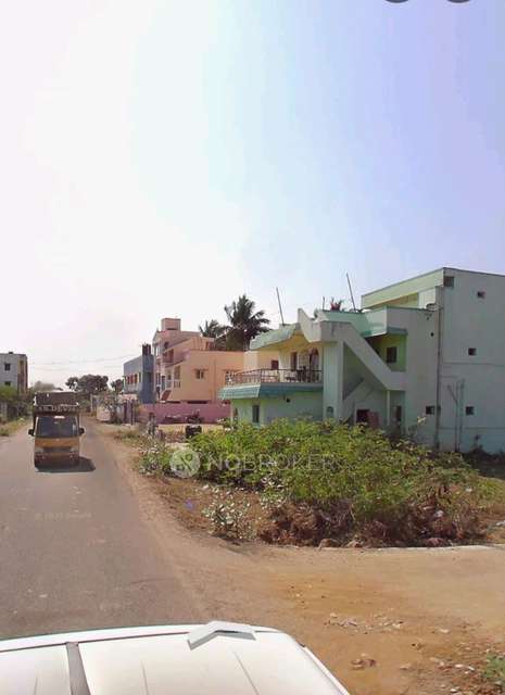 Godown/Warehouse in V585+h79, Vengadamangalam Rd, Venkatamangalam, Kandigai, Tamil Nadu 600127, India, Chennai for sale 