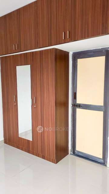 2 BHK Flat In Tnhb Mig Plot, Sholinganallur for Rent  In Tnhb 1500 Flats, Sholinganallur