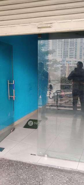 Shop in Crossings Republik, Ghaziabad for Rent