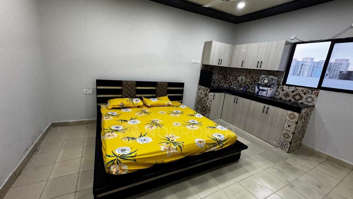 1 RK Flat In Suncity Township for Rent  In Sector 54