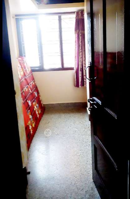2 BHK Flat In Standalone Building  for Rent  In Chickpet